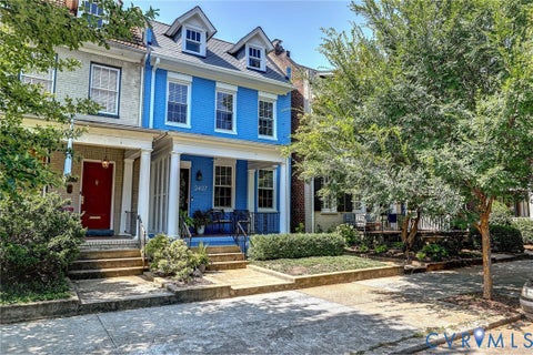 Photo of 2407 Stuart Avenue, Richmond, VA 23220 (MLS # 2621592)