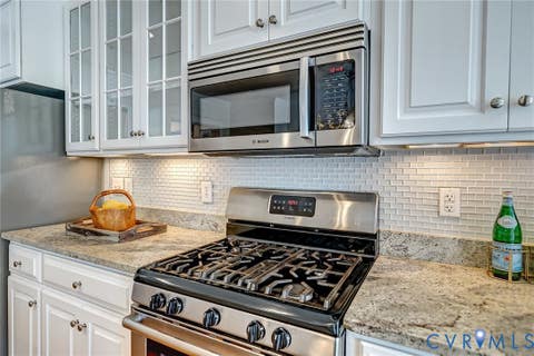 Tiny photo for 2407 Stuart Avenue, Richmond, VA 23220 (MLS # 2621592)