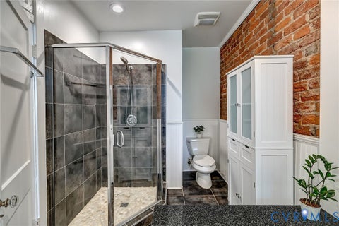 Tiny photo for 2407 Stuart Avenue, Richmond, VA 23220 (MLS # 2621592)
