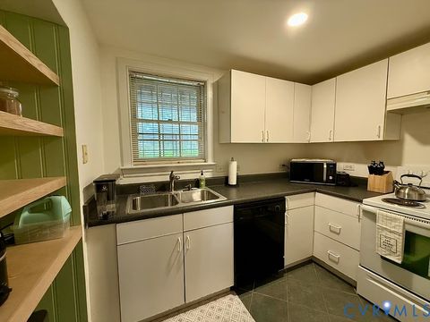 Tiny photo for 307 Cedar Street, Richmond, VA 23223 (MLS # 2533077)