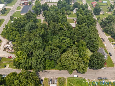 Tiny photo for 0 Fourth Street, Blackstone, VA 23824 (MLS # 2607474)