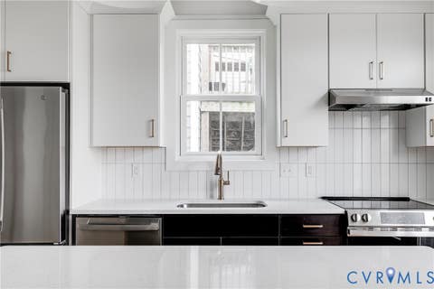 Tiny photo for 808 N 22nd Street, Richmond, VA 23223 (MLS # 2623006)