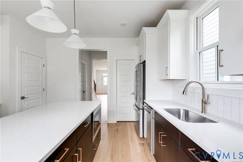Tiny photo for 808 N 22nd Street, Richmond, VA 23223 (MLS # 2623006)