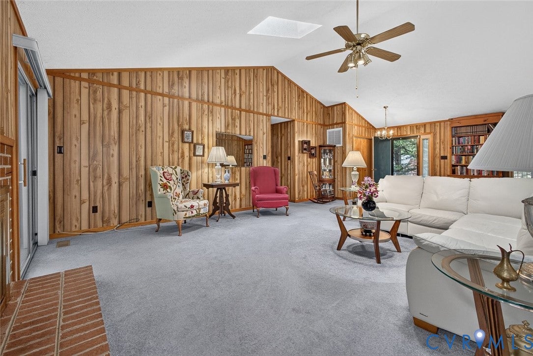 8281 Burnside Drive - Photo 3