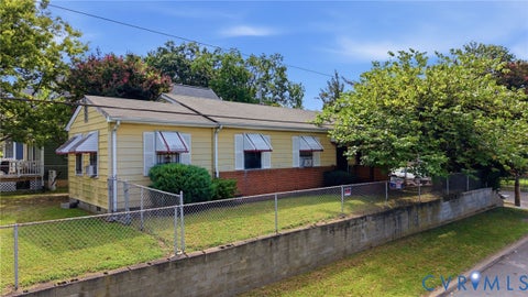 Tiny photo for 1900 Wood Street, Richmond, VA 23223 (MLS # 2623344)
