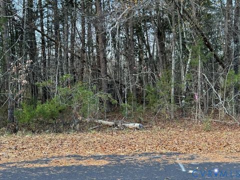 Tiny photo for 00 Creekwood Trail, Farmville, VA 23901 (MLS # 2612763)