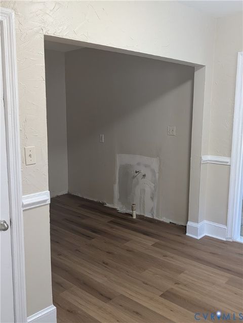 Tiny photo for 726 Jefferson Place, Petersburg, VA 23803 (MLS # 2618011)