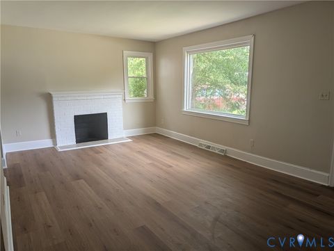 Tiny photo for 726 Jefferson Place, Petersburg, VA 23803 (MLS # 2618011)