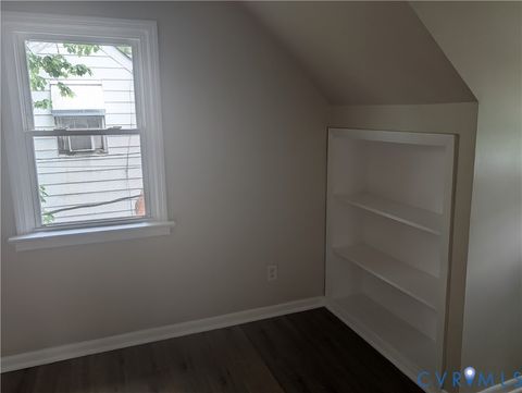 Tiny photo for 726 Jefferson Place, Petersburg, VA 23803 (MLS # 2618011)