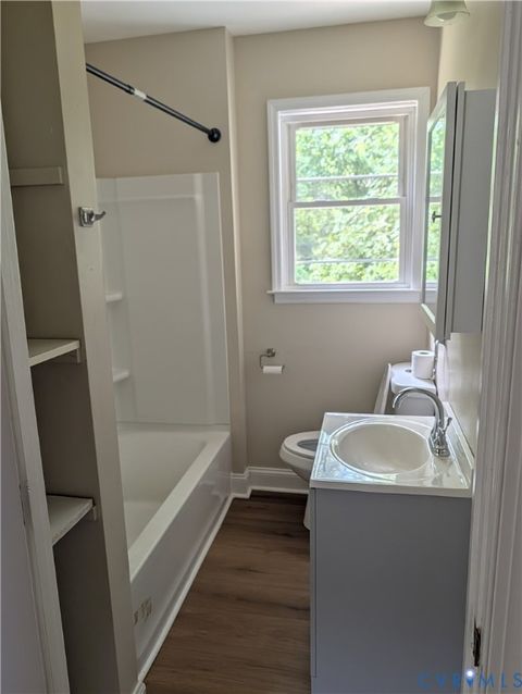 Tiny photo for 726 Jefferson Place, Petersburg, VA 23803 (MLS # 2618011)