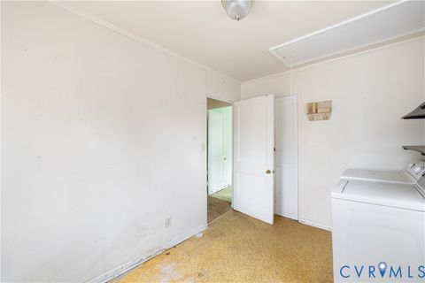 Tiny photo for 1207 Osborn Road, Farmville, VA 23901 (MLS # 2533287)