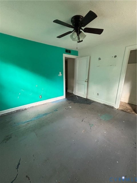 Tiny photo for 14 W Magruder Street, Sandston, VA 23150 (MLS # 2626595)