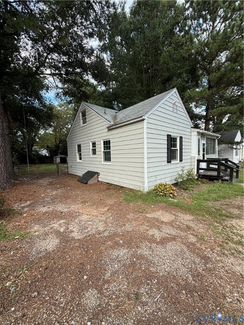 Tiny photo for 14 W Magruder Street, Sandston, VA 23150 (MLS # 2626595)