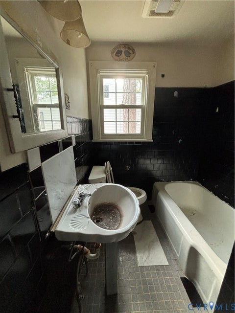 Tiny photo for 14 W Magruder Street, Sandston, VA 23150 (MLS # 2626595)
