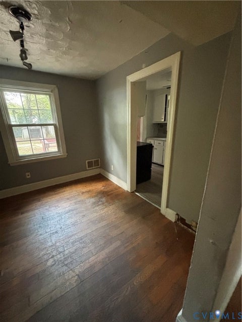 Tiny photo for 14 W Magruder Street, Sandston, VA 23150 (MLS # 2626595)
