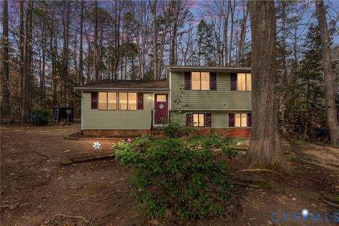Photo of 13313 Farm Crest Court, Midlothian, VA 23112 (MLS # 2605588)