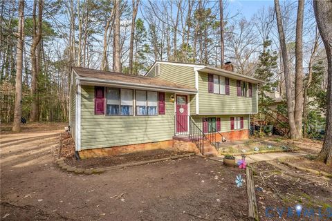 Tiny photo for 13313 Farm Crest Court, Midlothian, VA 23112 (MLS # 2605588)
