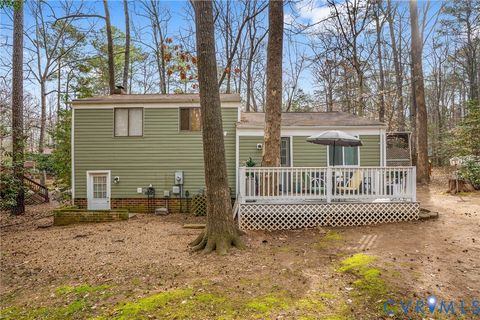 Tiny photo for 13313 Farm Crest Court, Midlothian, VA 23112 (MLS # 2605588)