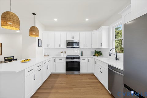 Tiny photo for 851 E Bank Street, Petersburg, VA 23803 (MLS # 2625564)