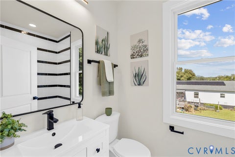 Tiny photo for 851 E Bank Street, Petersburg, VA 23803 (MLS # 2625564)