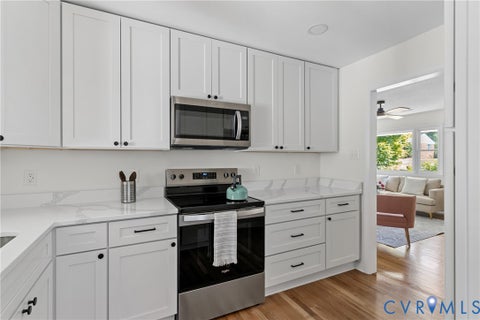 Tiny photo for 7402 Edgewood Avenue, Richmond, VA 23227 (MLS # 2626645)
