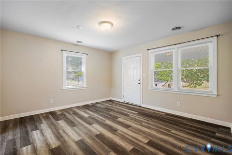 Tiny photo for 101 Slagle Avenue, Petersburg, VA 23803 (MLS # 2521993)