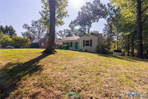 Tiny photo for 1405 Lee Drive, Farmville, VA 23901 (MLS # 2624760)