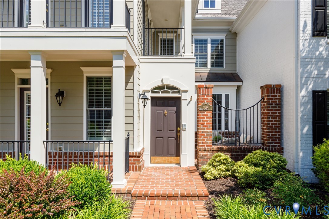 708 Southwark Lane