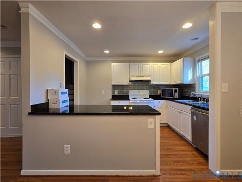 Tiny photo for 4601 H Whiting Circle, Richmond, VA 23231 (MLS # 2629195)