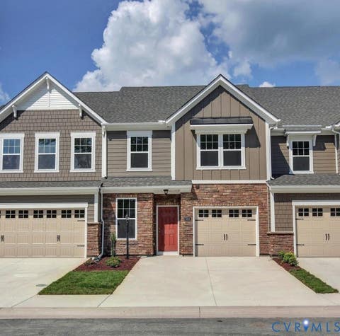 Photo of 18776 Palisades Cove Trail, Moseley, VA 23120 (MLS # 2621081)