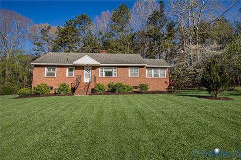 Photo of 10500 Nabor Way, Chesterfield, VA 23838 (MLS # 2608591)