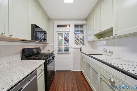 Tiny photo for 3106 Hanover Avenue, Richmond, VA 23221 (MLS # 2530242)
