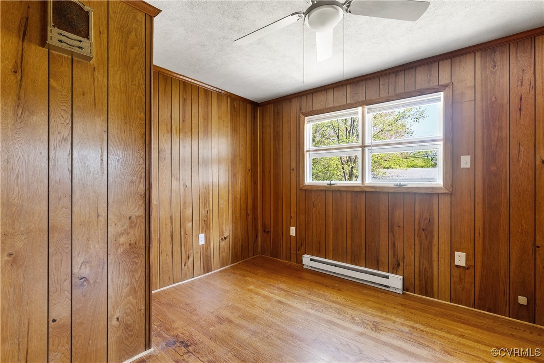 Richmond, Virginia 23224, United States, 3 Bedrooms Bedrooms, ,1 BathroomBathrooms,Residential,Pending,112389