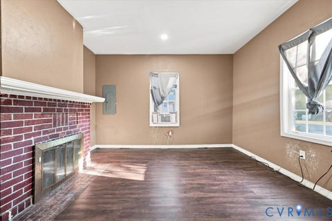 Tiny photo for 43 Summit Street, Petersburg, VA 23803 (MLS # 2623621)