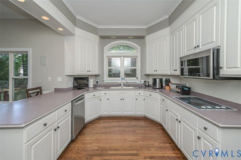 Tiny photo for 11215 Shelter Cove, Smithfield, VA 23430 (MLS # 2613109)