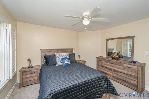 Tiny photo for 11215 Shelter Cove, Smithfield, VA 23430 (MLS # 2613109)