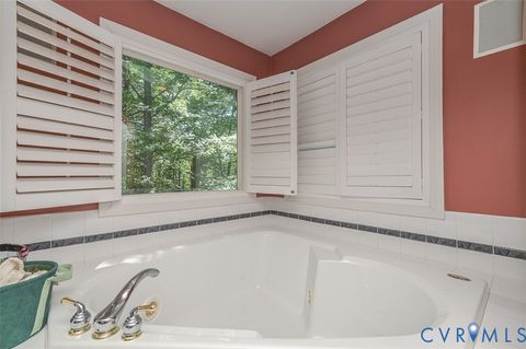 Tiny photo for 11215 Shelter Cove, Smithfield, VA 23430 (MLS # 2613109)