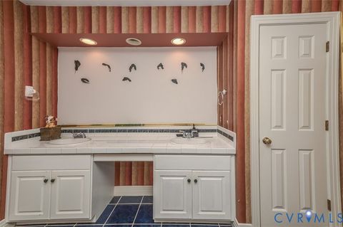 Tiny photo for 11215 Shelter Cove, Smithfield, VA 23430 (MLS # 2613109)