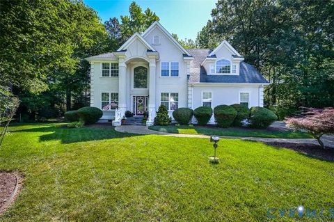 Tiny photo for 11215 Shelter Cove, Smithfield, VA 23430 (MLS # 2613109)