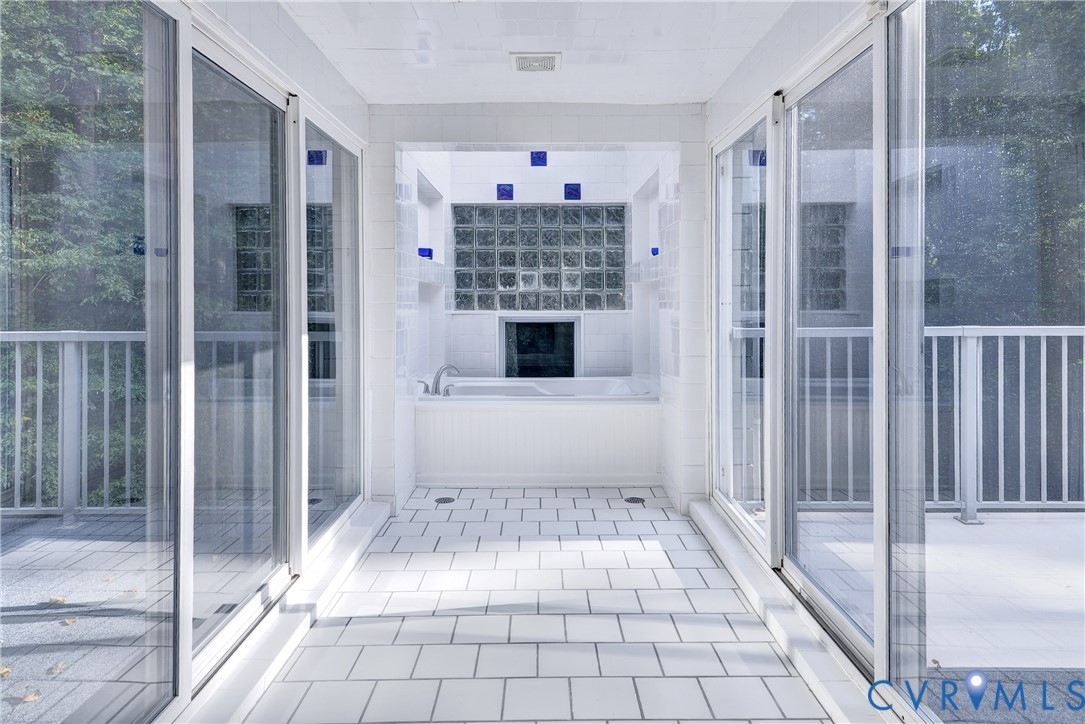 8615 Historical Path Road