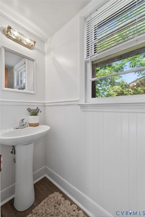 Tiny photo for 603 Akron Street, Richmond, VA 23222 (MLS # 2614527)
