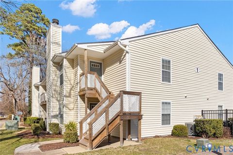 Tiny photo for 4106 Thalia Station Circle #202, Virginia Beach, VA 23452 (MLS # 2612094)