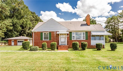 Photo of 4271 Glasgow Road, Glen Allen, VA 23060 (MLS # 2625375)