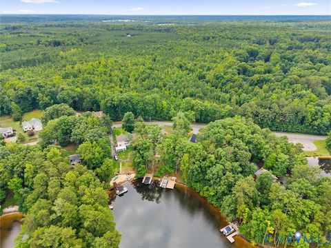 Tiny photo for 44 Lake Caroline Drive, Ruther Glen, VA 22546 (MLS # 2618404)