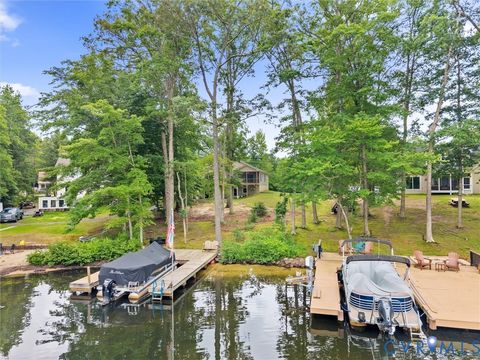 Tiny photo for 44 Lake Caroline Drive, Ruther Glen, VA 22546 (MLS # 2618404)