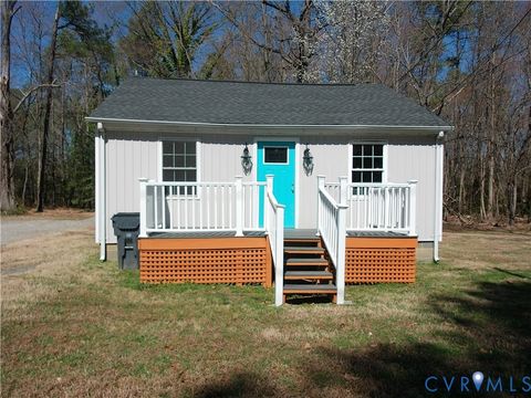 Photo of 108 Jamestown Road, Ashland, VA 23005 (MLS # 2606693)