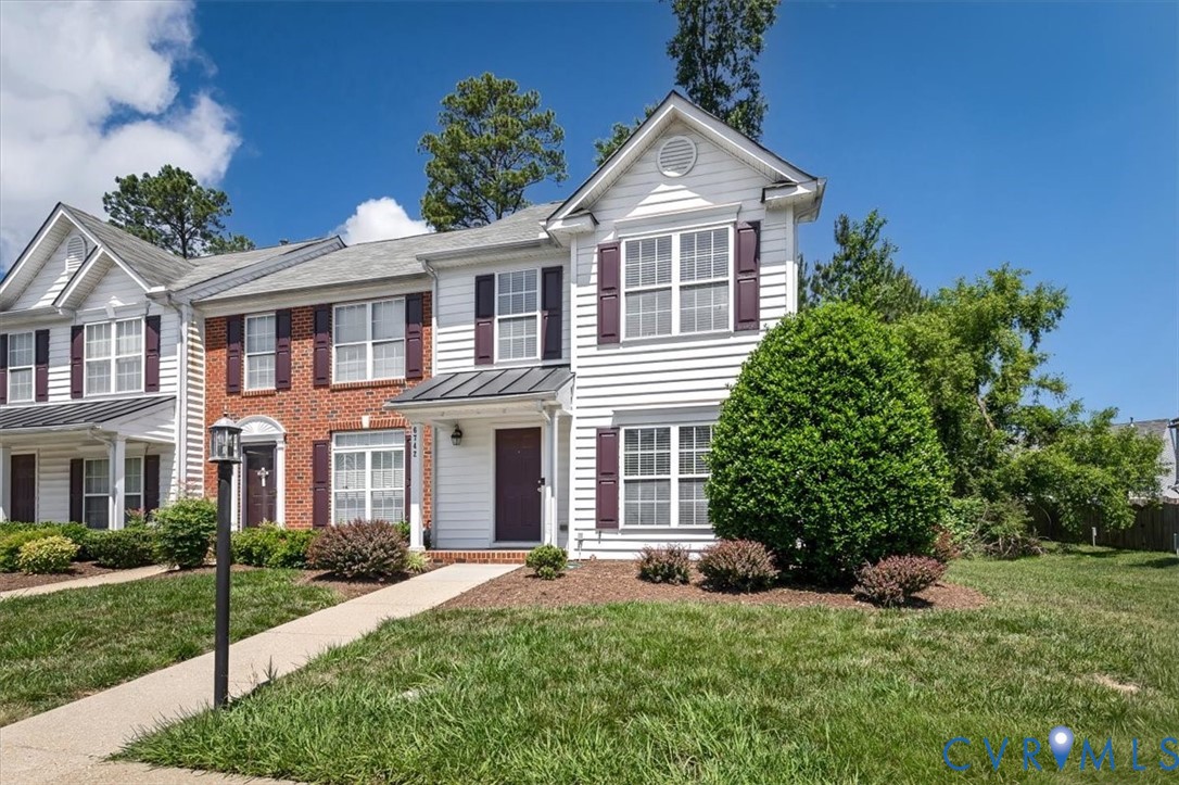 6742 S Grand Brook Circle