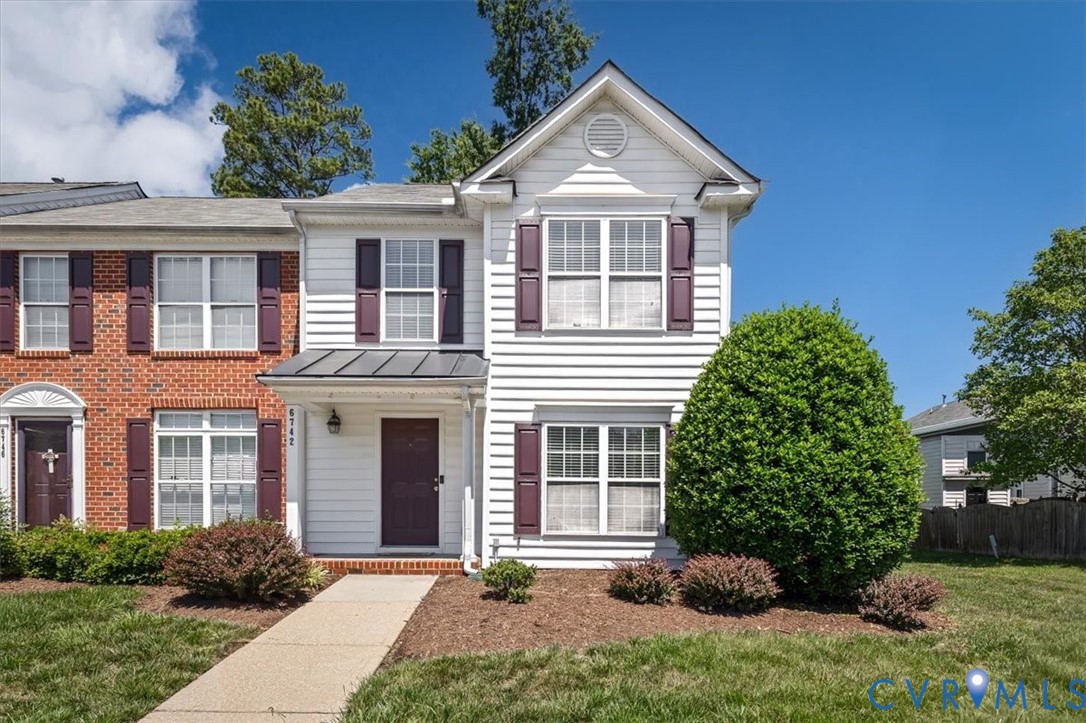 6742 S Grand Brook Circle
