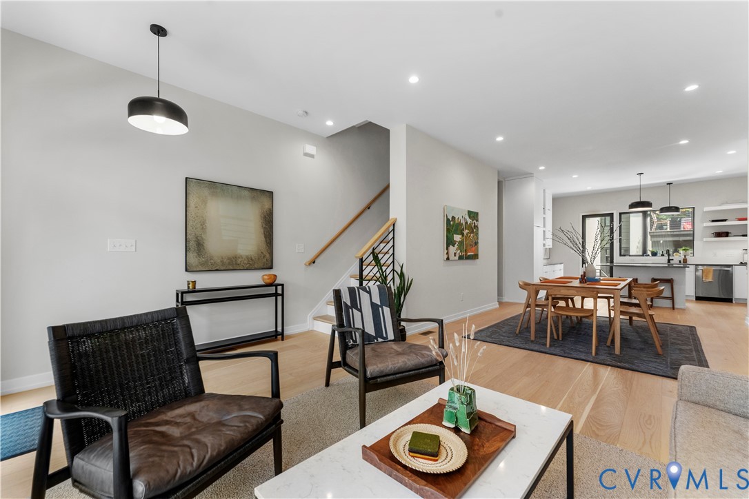 Richmond, Virginia 23220, United States, 3 Bedrooms Bedrooms, ,3 BathroomsBathrooms,Residential,Active,230622