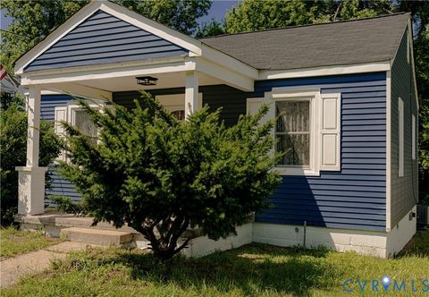 Tiny photo for 424 Elm Street, Petersburg, VA 23803 (MLS # 2618908)